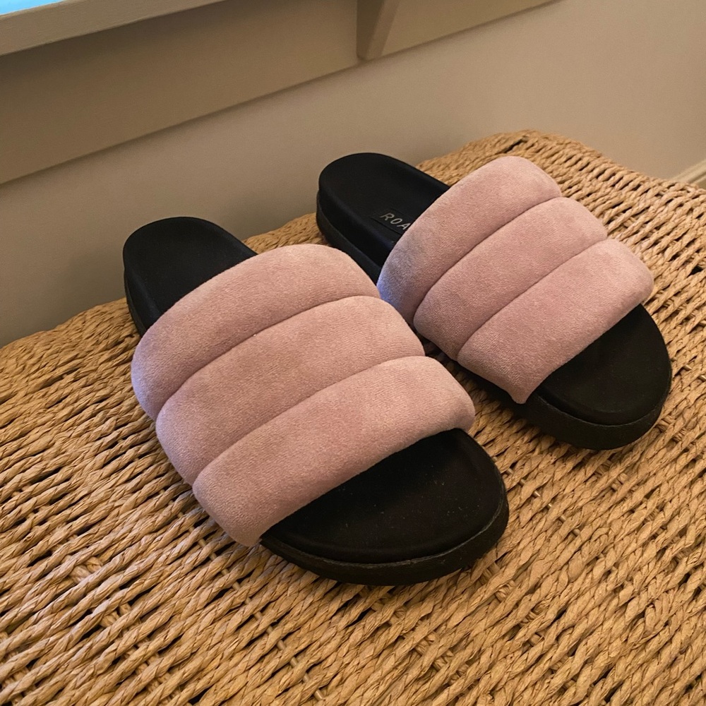 ROAM Purple Slide Sandals 37